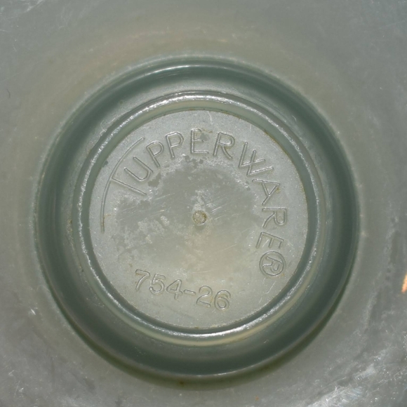 VINTAGE TUPPERWARE DESSERT CUPS W/LIDS SET OF 2 JELLO PUDDING 754-26 - Picture 5 of 5